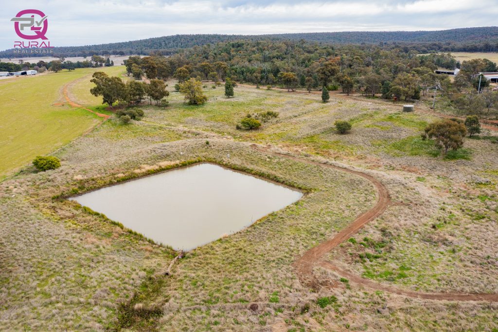 154 Charles Road, Narrandera NSW 2700 - photo 12