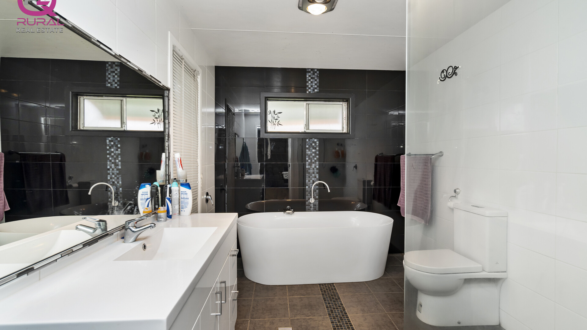 20 Lawson Road, Temora NSW 2666 - photo 14