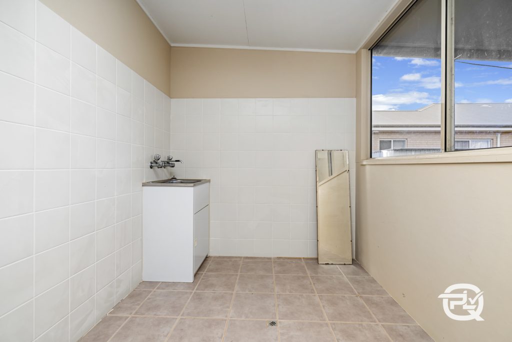 152 Britannia Street, Temora NSW 2666 - photo 3