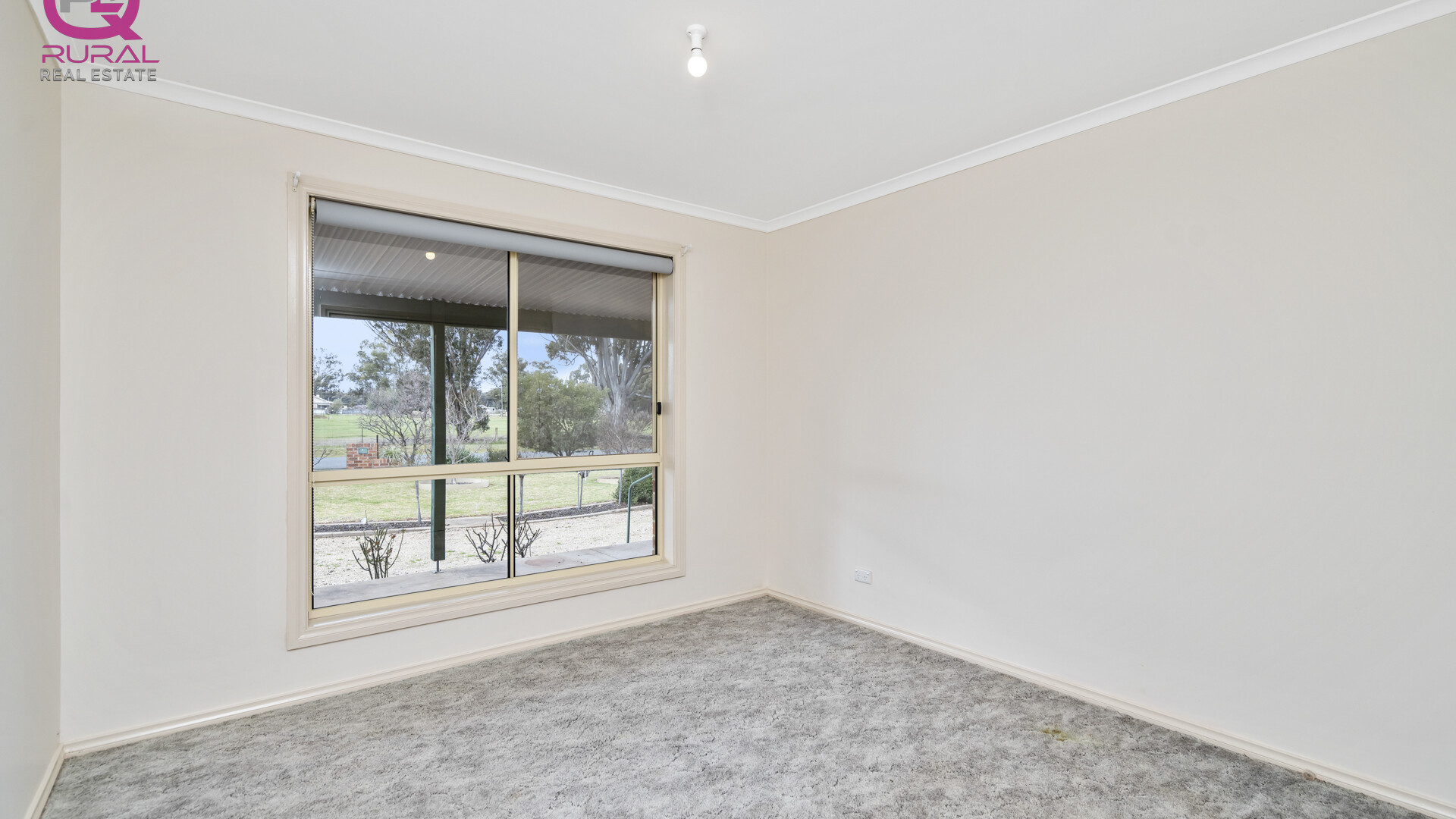 3 Hinde Street, Temora NSW 2666 - photo 11