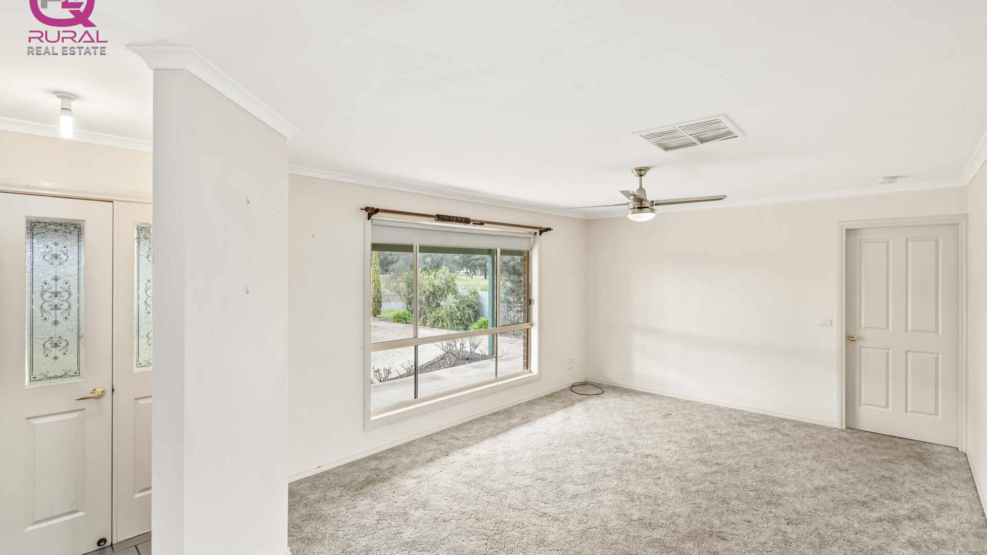 3 Hinde Street, Temora NSW 2666 - photo 4