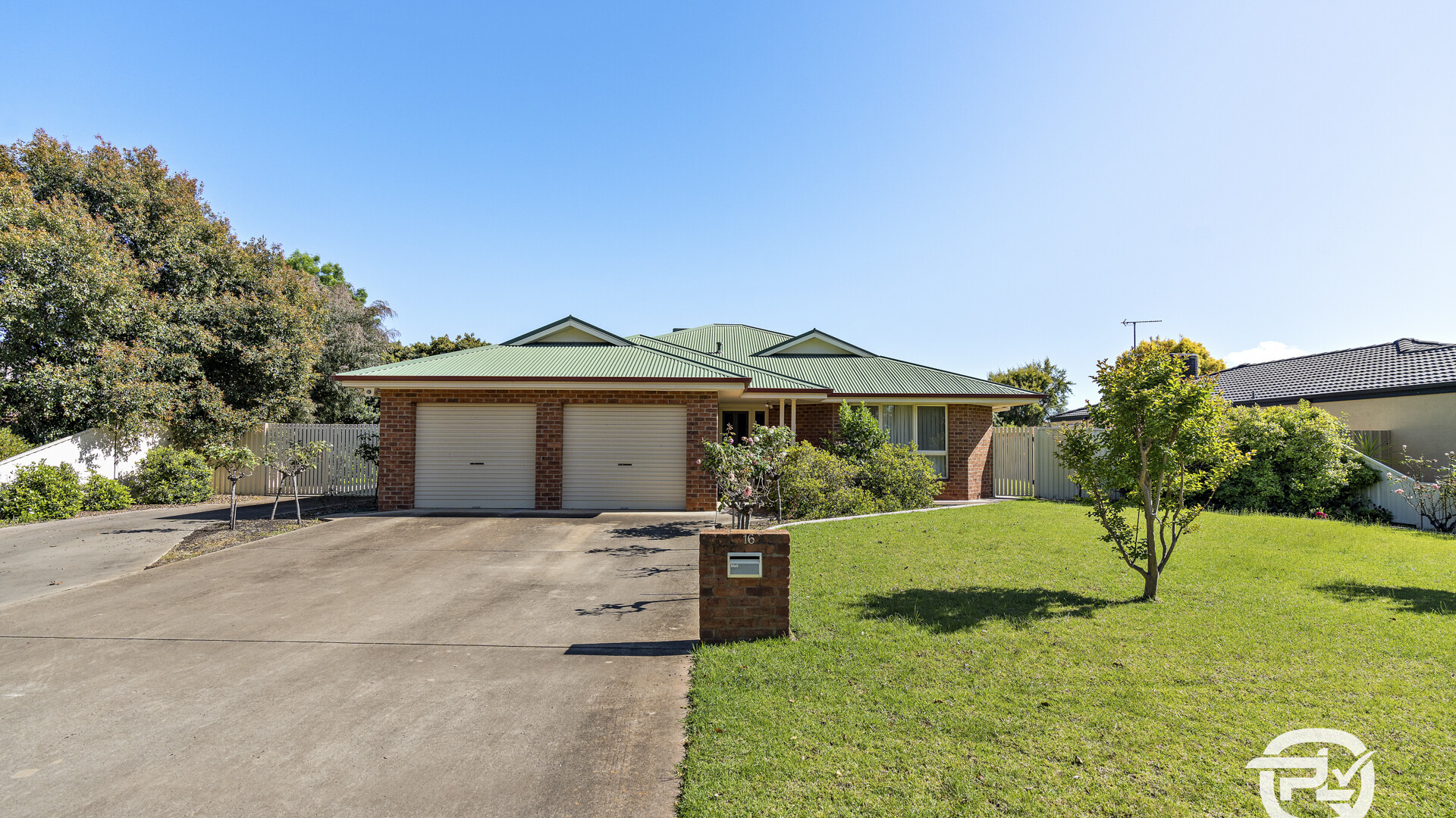 16 Bella Vista Drive, Leeton NSW 2705 - photo 3