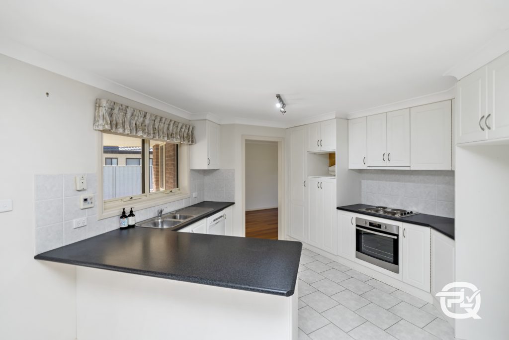 16 Bella Vista Drive, Leeton NSW 2705 - photo 4
