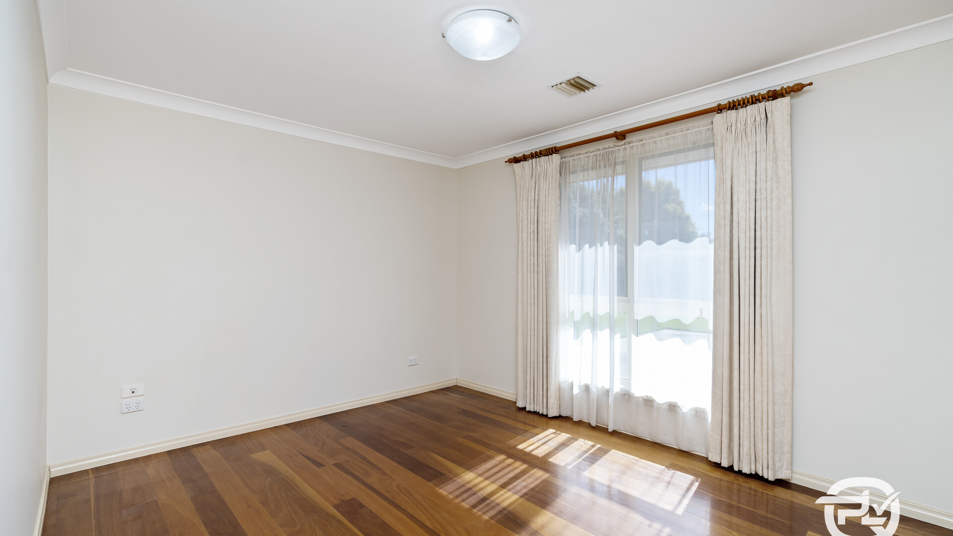 16 Bella Vista Drive, Leeton NSW 2705 - photo 10