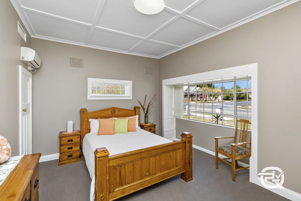 120 Asquith Street, Temora NSW 2666 - photo 12