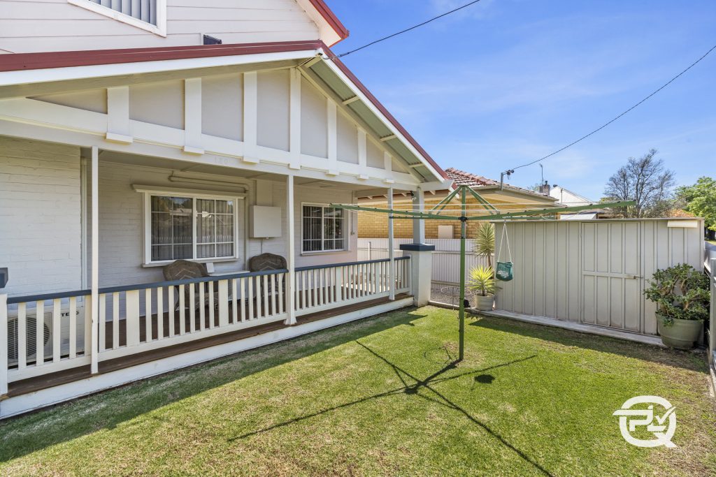 120 Asquith Street, Temora NSW 2666 - photo 3