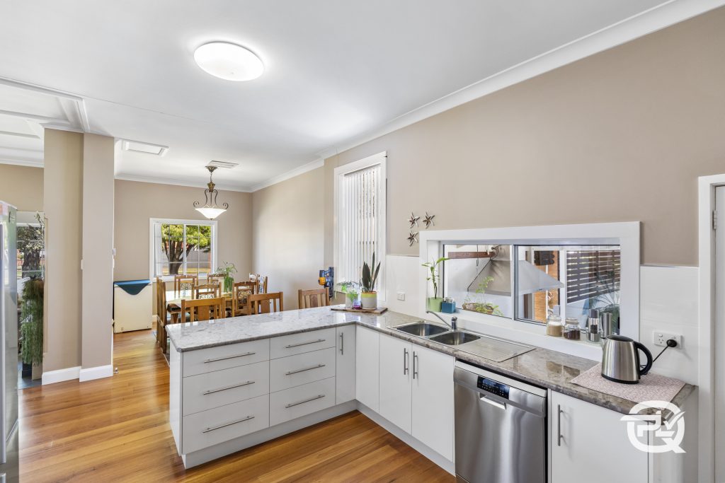 120 Asquith Street, Temora NSW 2666 - photo 7