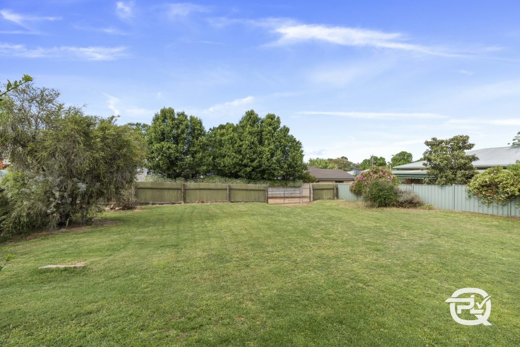 50 Twynam Street, Narrandera NSW 2700 - photo 12