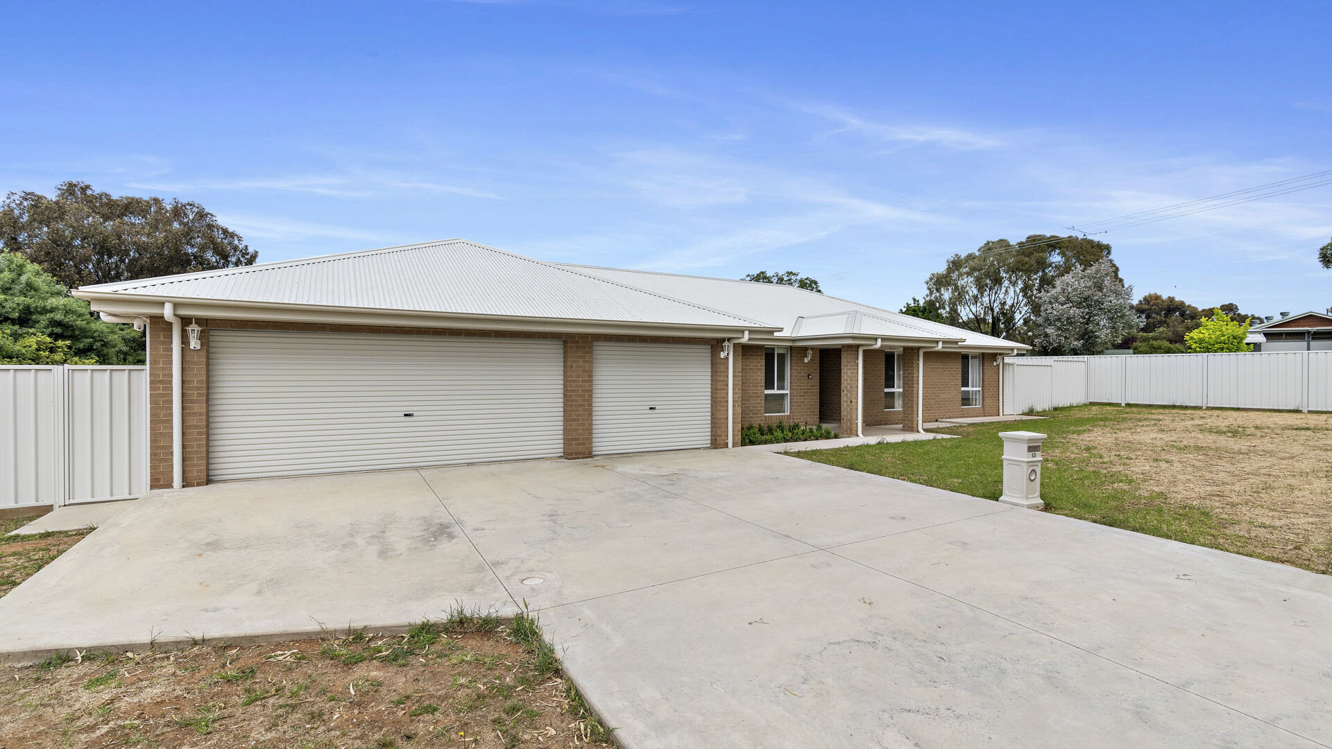 13 Truskett Street, Temora NSW 2666 - photo 17