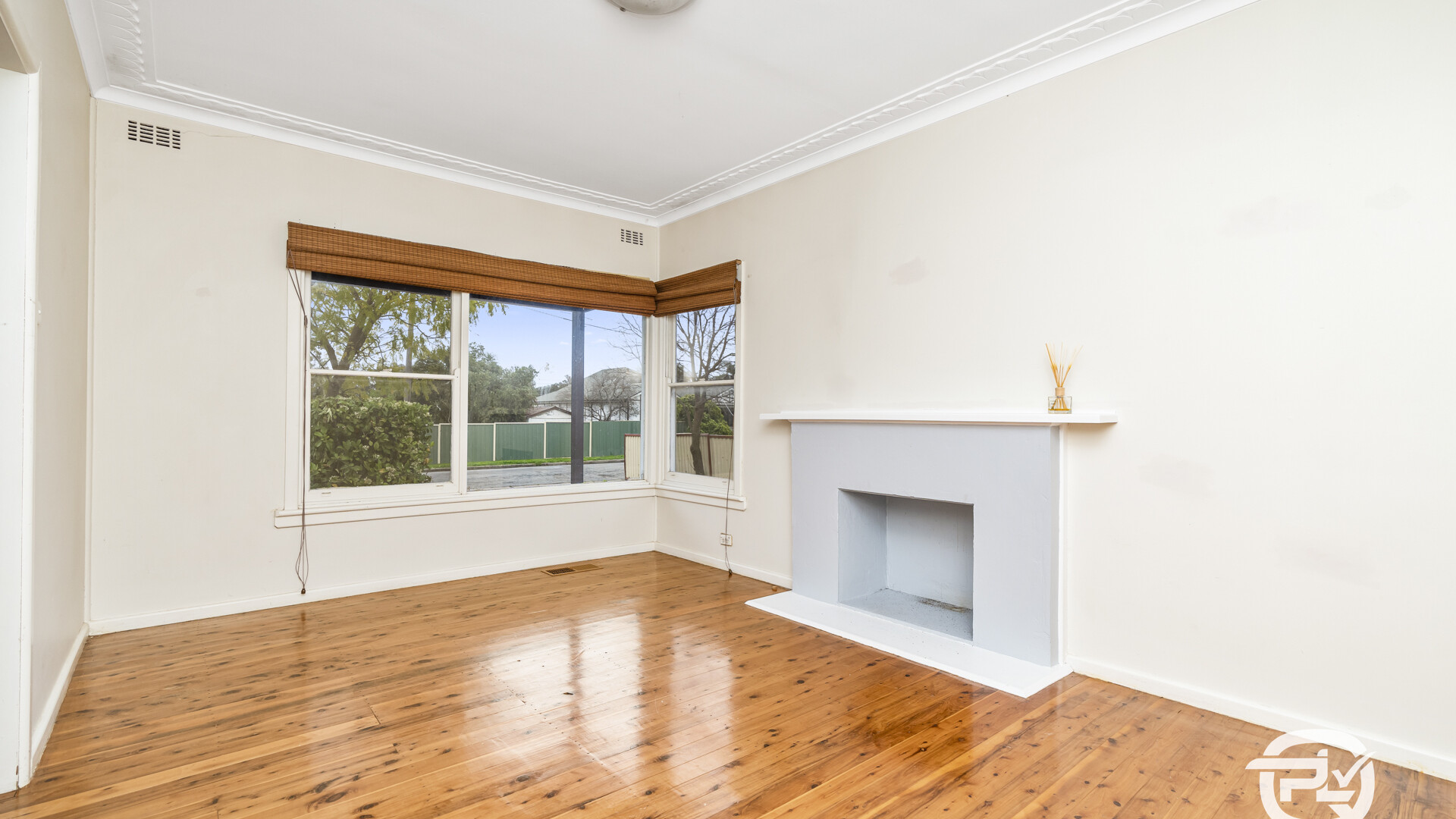 22 Jacaranda Avenue, Leeton NSW 2705 - photo 15
