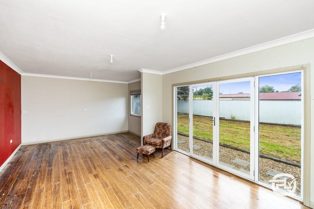 22 Jacaranda Avenue, Leeton NSW 2705 - photo 5