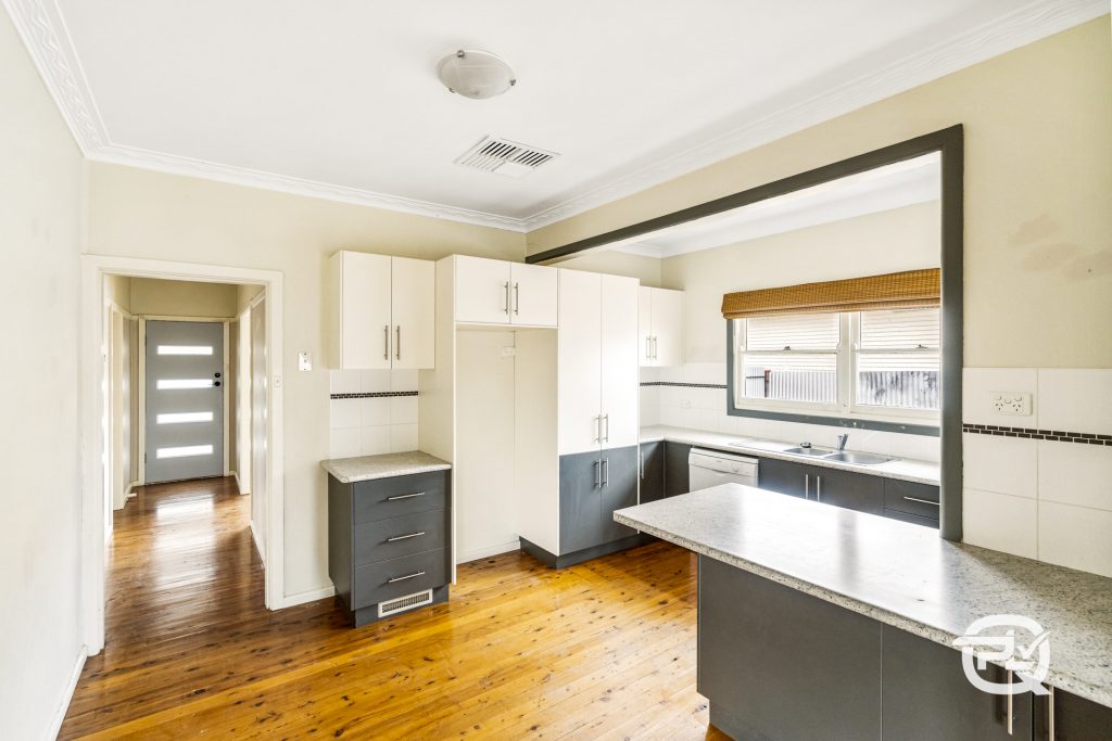 22 Jacaranda Avenue, Leeton NSW 2705 - photo 6