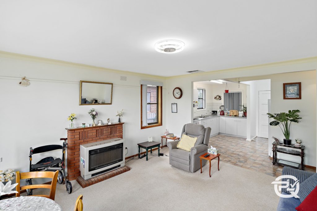 21 Melbourne Street, Narrandera NSW 2700 - photo 6