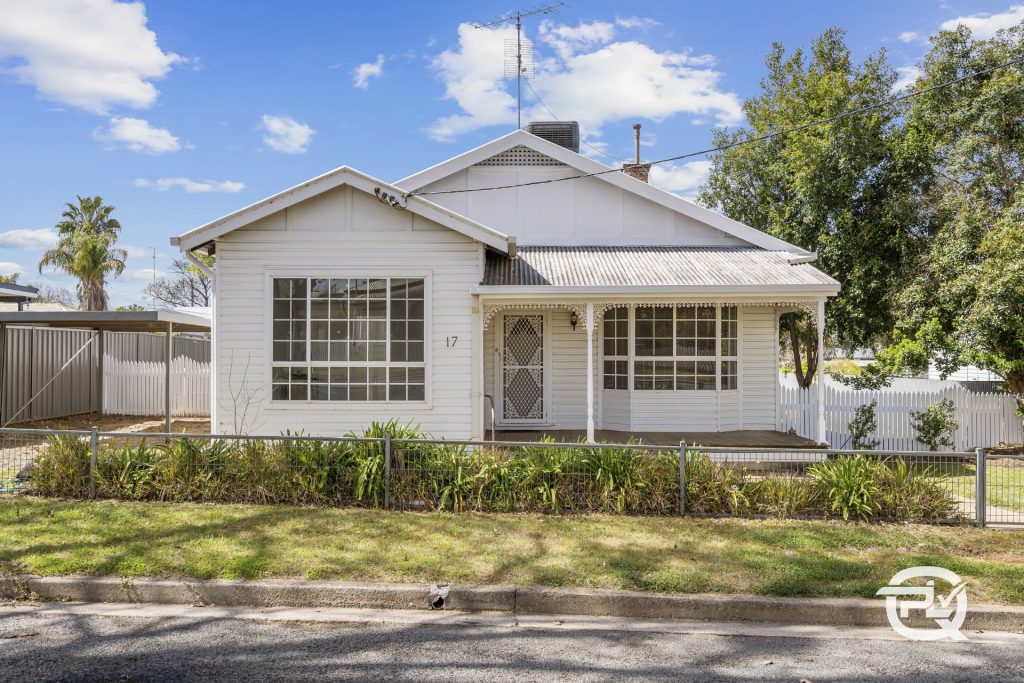 17 William Street, Narrandera NSW 2700 - McGrath Riverina