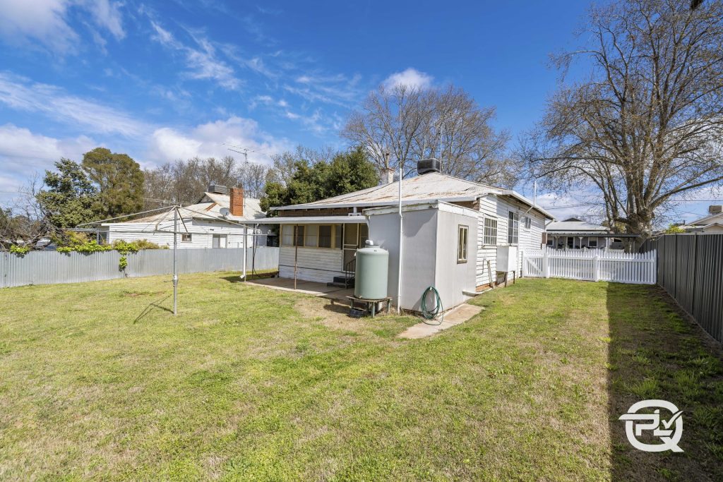 17 William Street, Narrandera NSW 2700 - photo 9