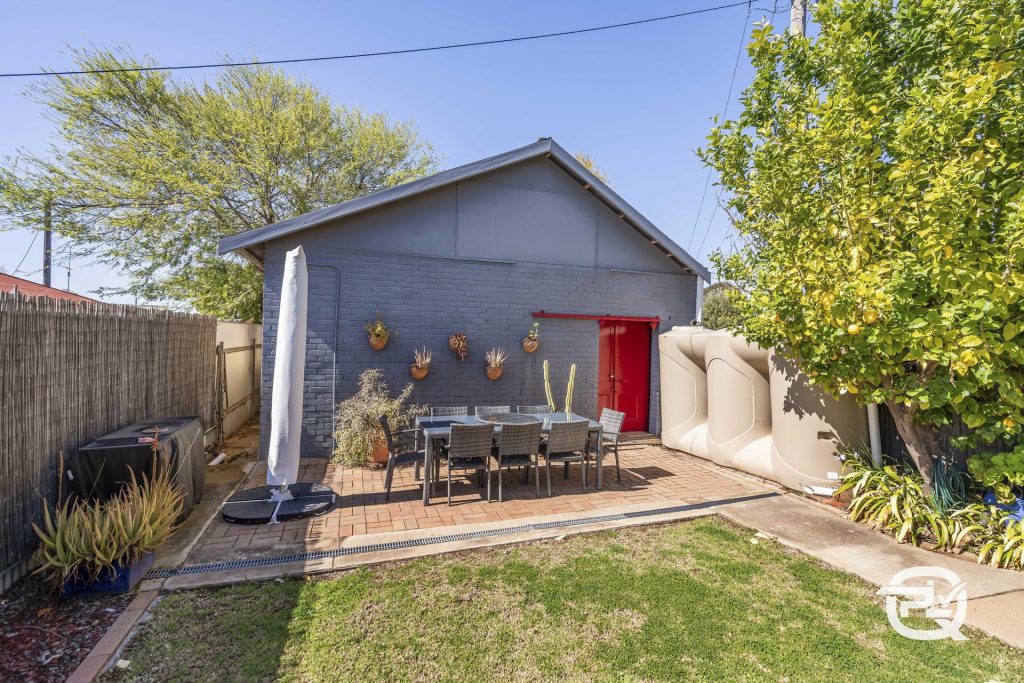 12 Wade Street, Leeton NSW 2705 - photo 13