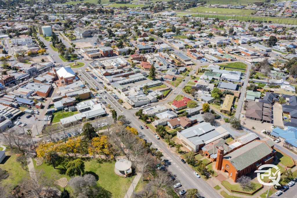 12 Wade Street, Leeton NSW 2705 - photo 15