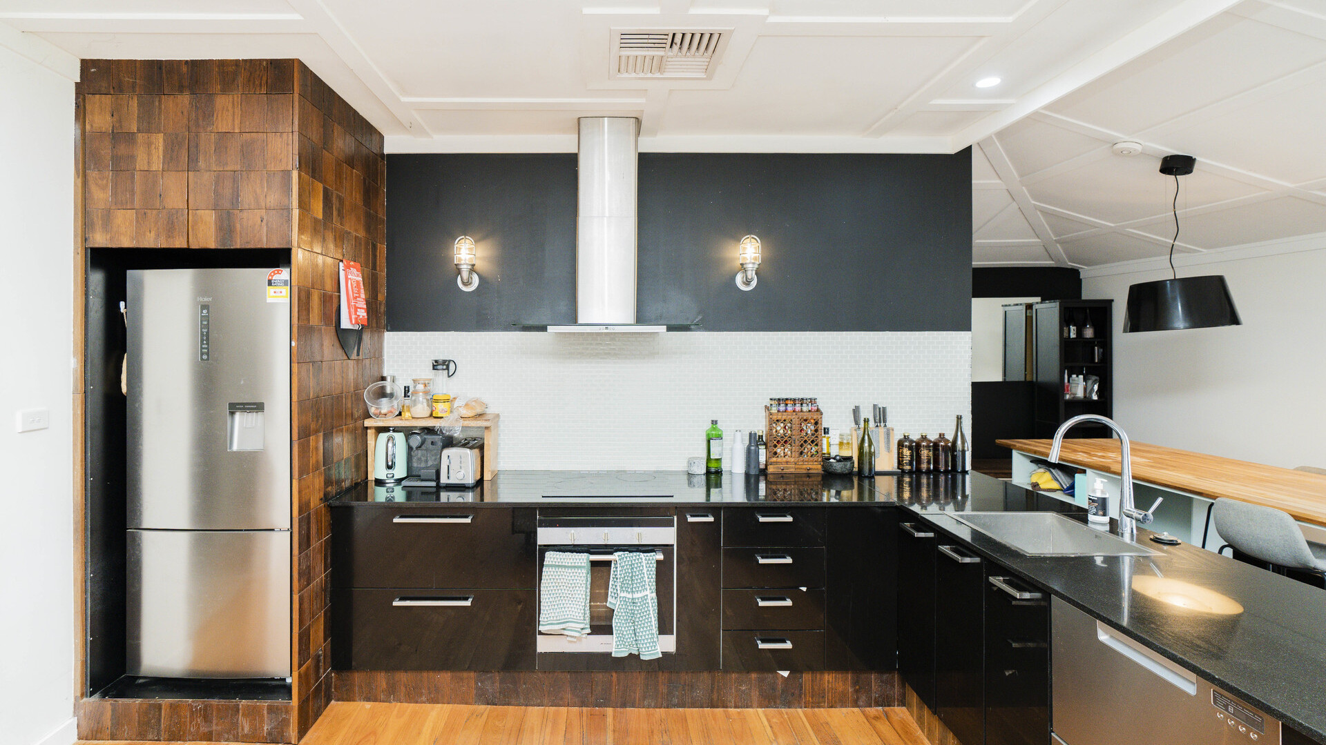 167 Palm Avenue, Leeton NSW 2705 - photo 2