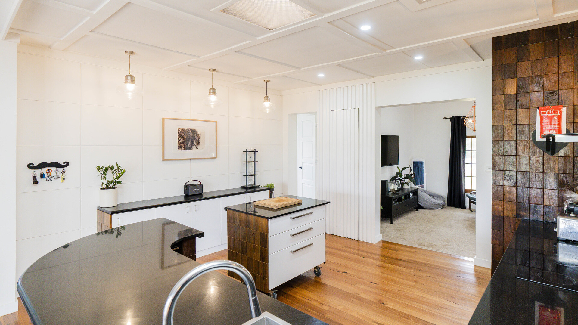 167 Palm Avenue, Leeton NSW 2705 - photo 3