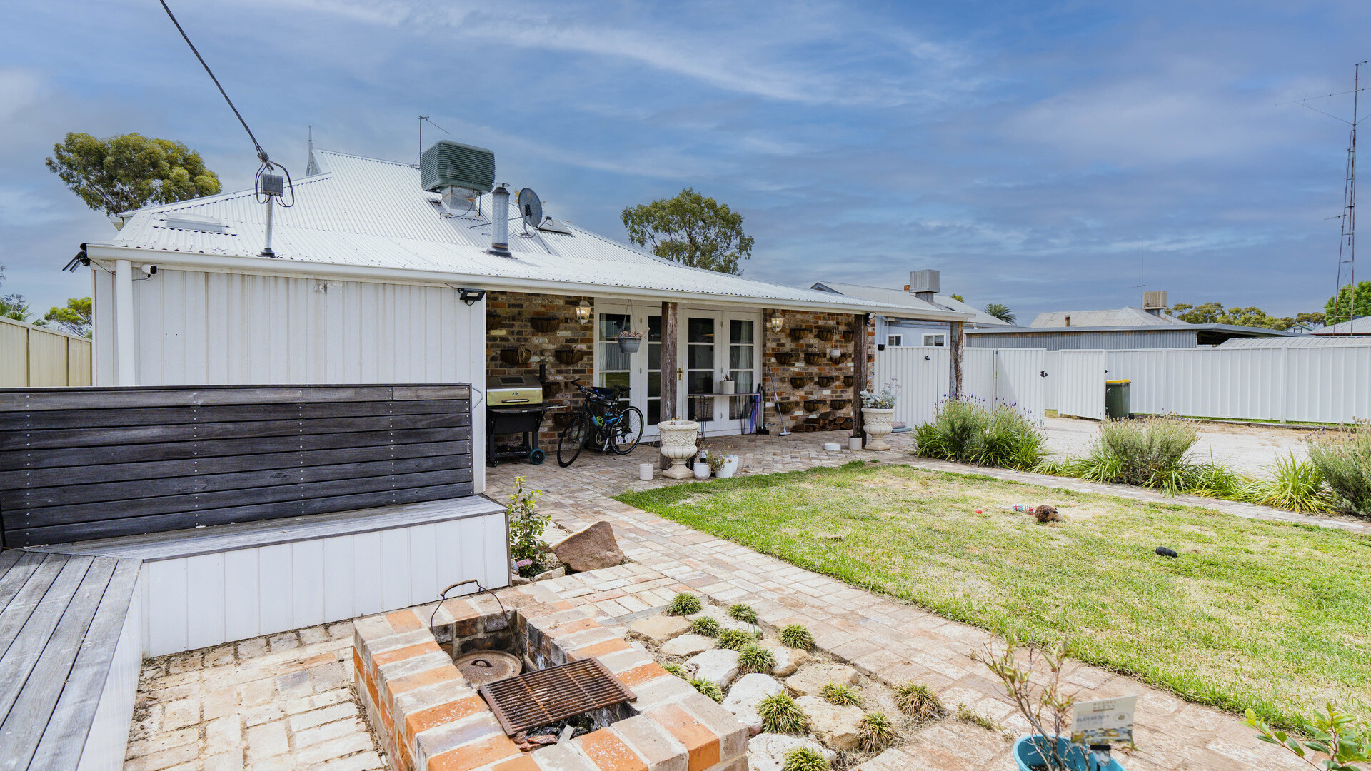 167 Palm Avenue, Leeton NSW 2705 - photo 10