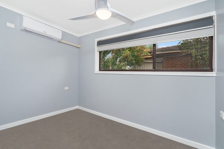 7 Clarke Street, Temora NSW 2666 - photo 12