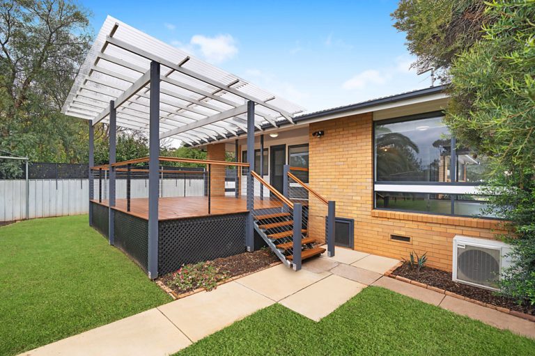 7 Clarke Street, Temora NSW 2666 - photo 13