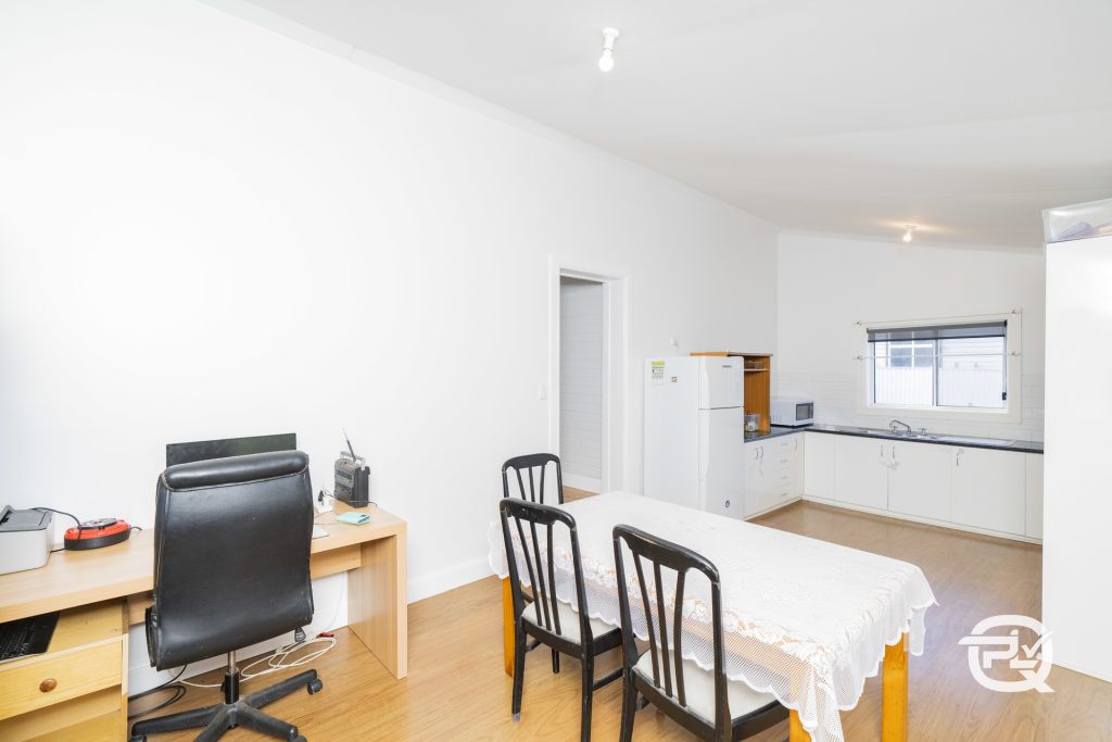 28 Mimosa Street, Coolamon NSW 2701 - photo 11