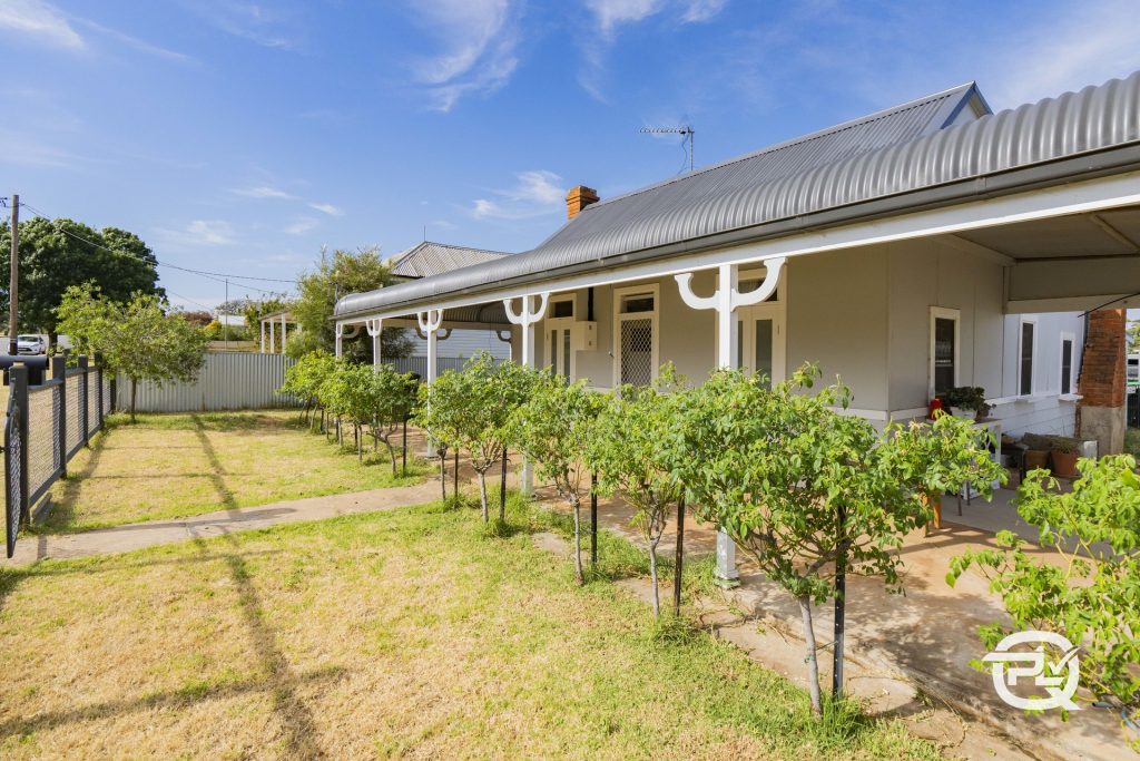 28 Mimosa Street, Coolamon NSW 2701 - photo 3