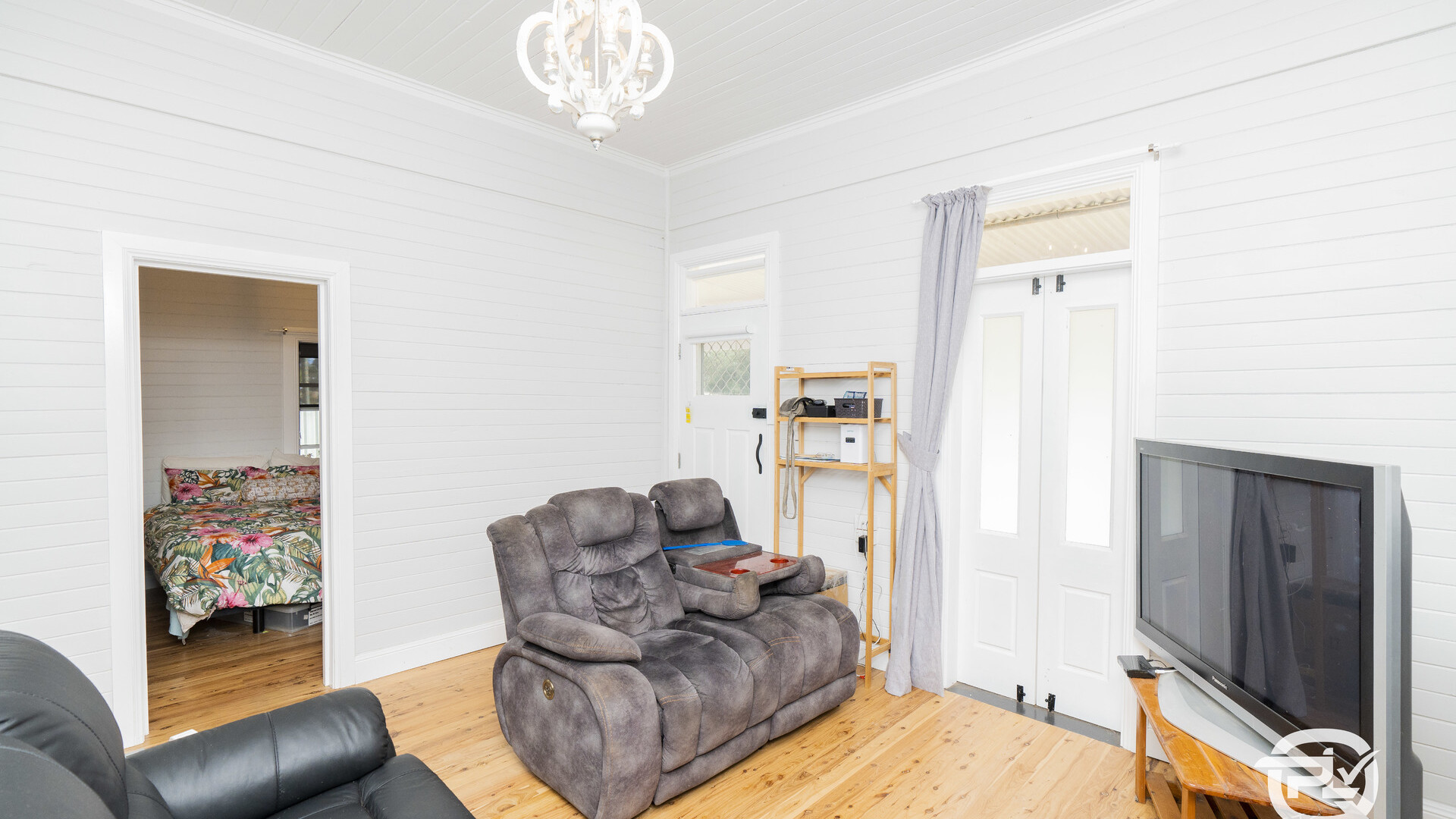 28 Mimosa Street, Coolamon NSW 2701 - photo 8