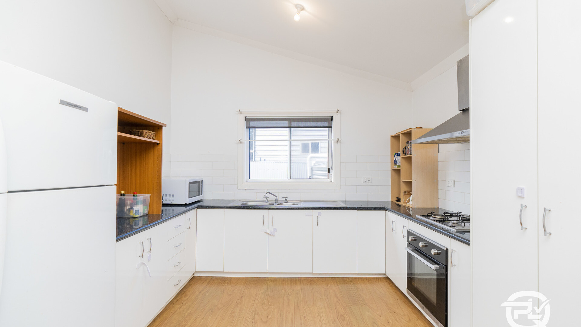 28 Mimosa Street, Coolamon NSW 2701 - photo 9