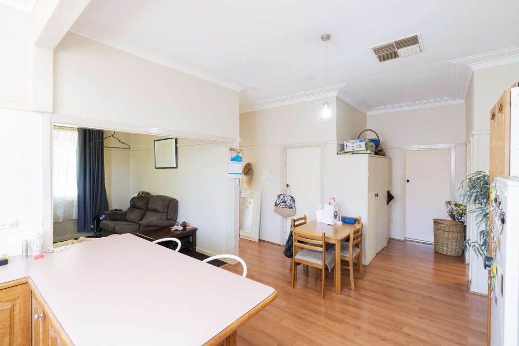 50 Currawang Avenue, Leeton NSW 2705 - photo 5