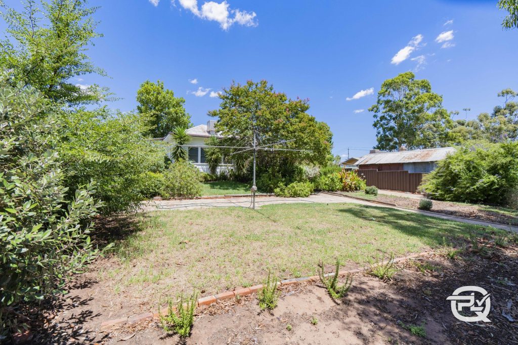 49 Melbourne Street, Narrandera NSW 2700 - photo 15