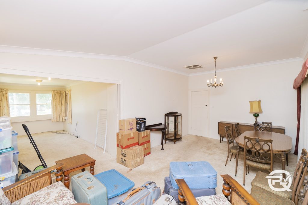 49 Melbourne Street, Narrandera NSW 2700 - photo 8