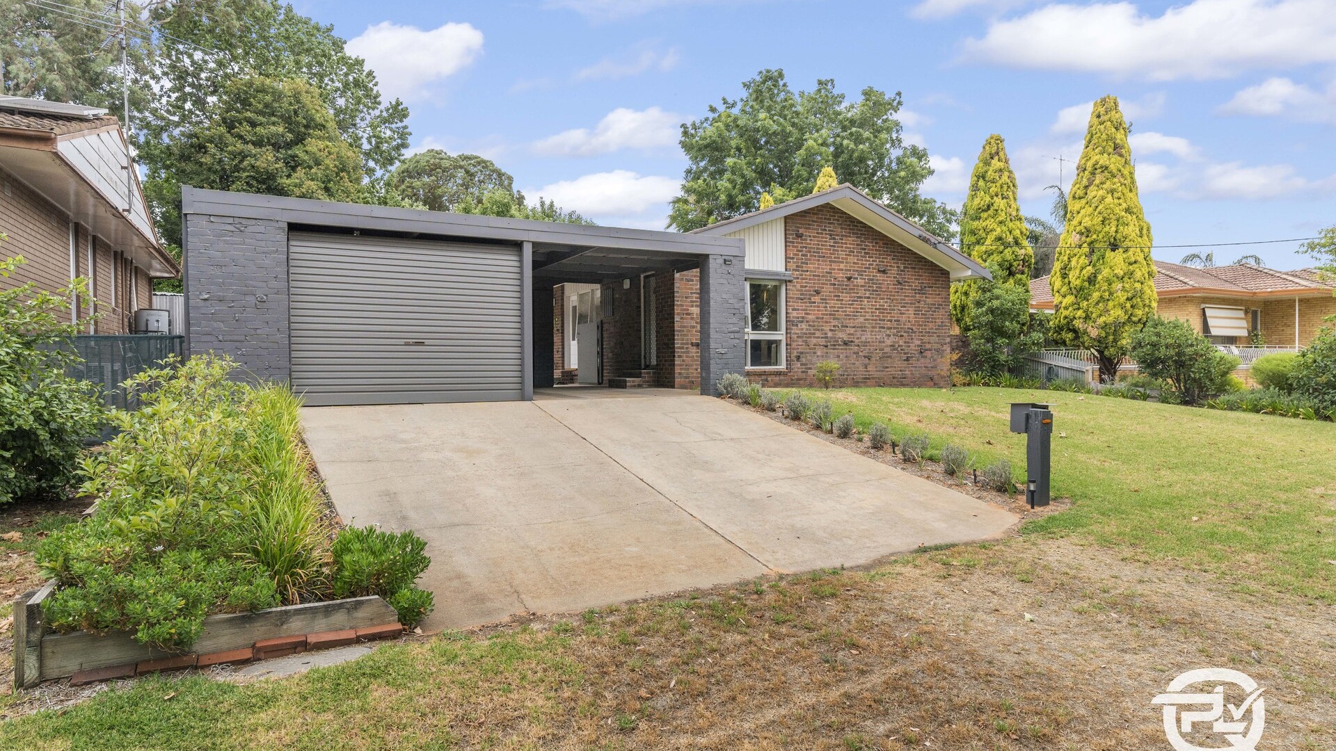 63 Elizabeth Street, Narrandera NSW 2700 - photo 2