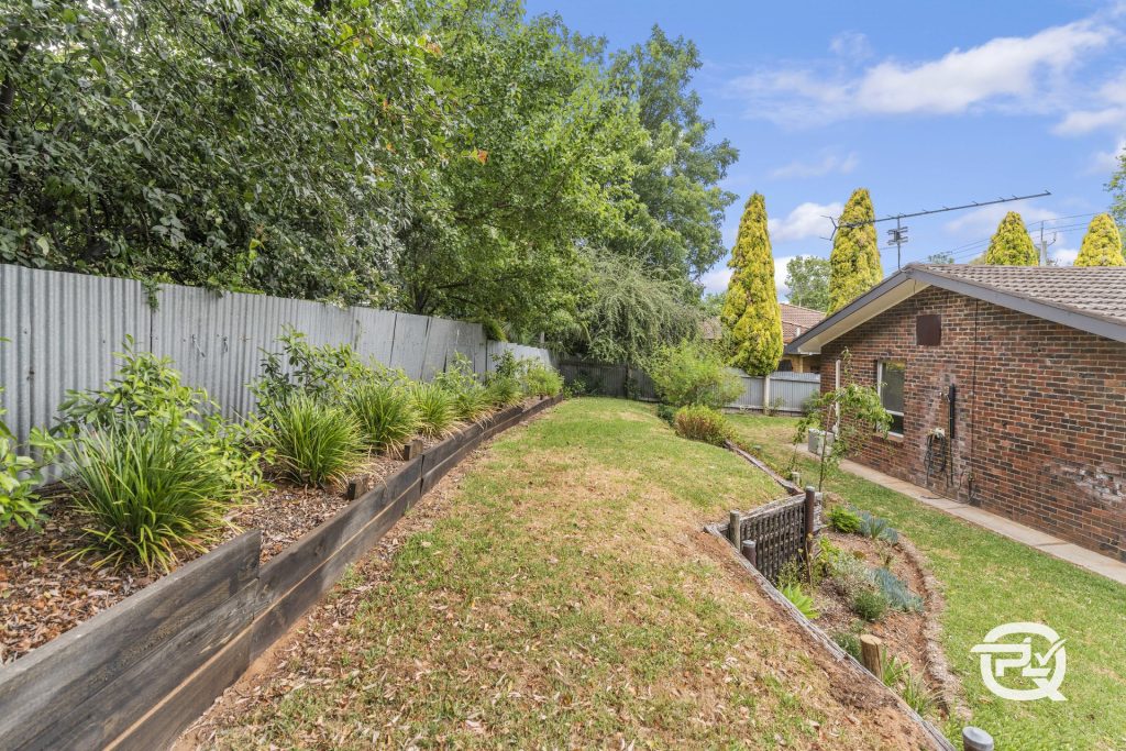 63 Elizabeth Street, Narrandera NSW 2700 - photo 21