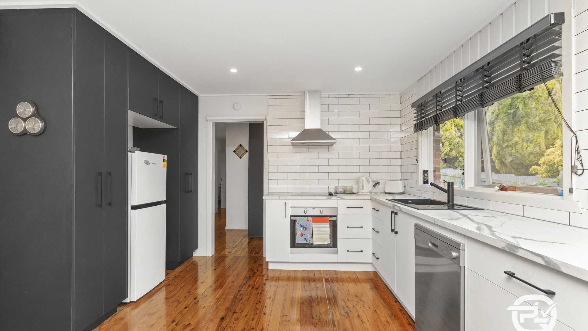 63 Elizabeth Street, Narrandera NSW 2700 - photo 4