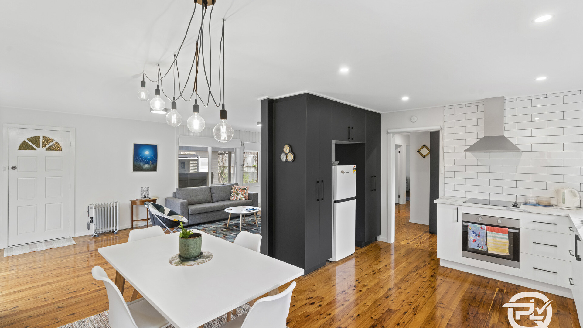 63 Elizabeth Street, Narrandera NSW 2700 - photo 9