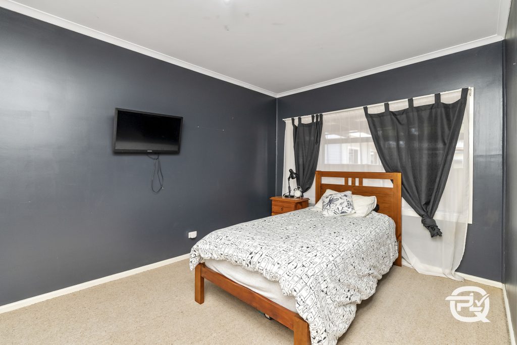 6 Elberta Street, Leeton NSW 2705 - photo 8