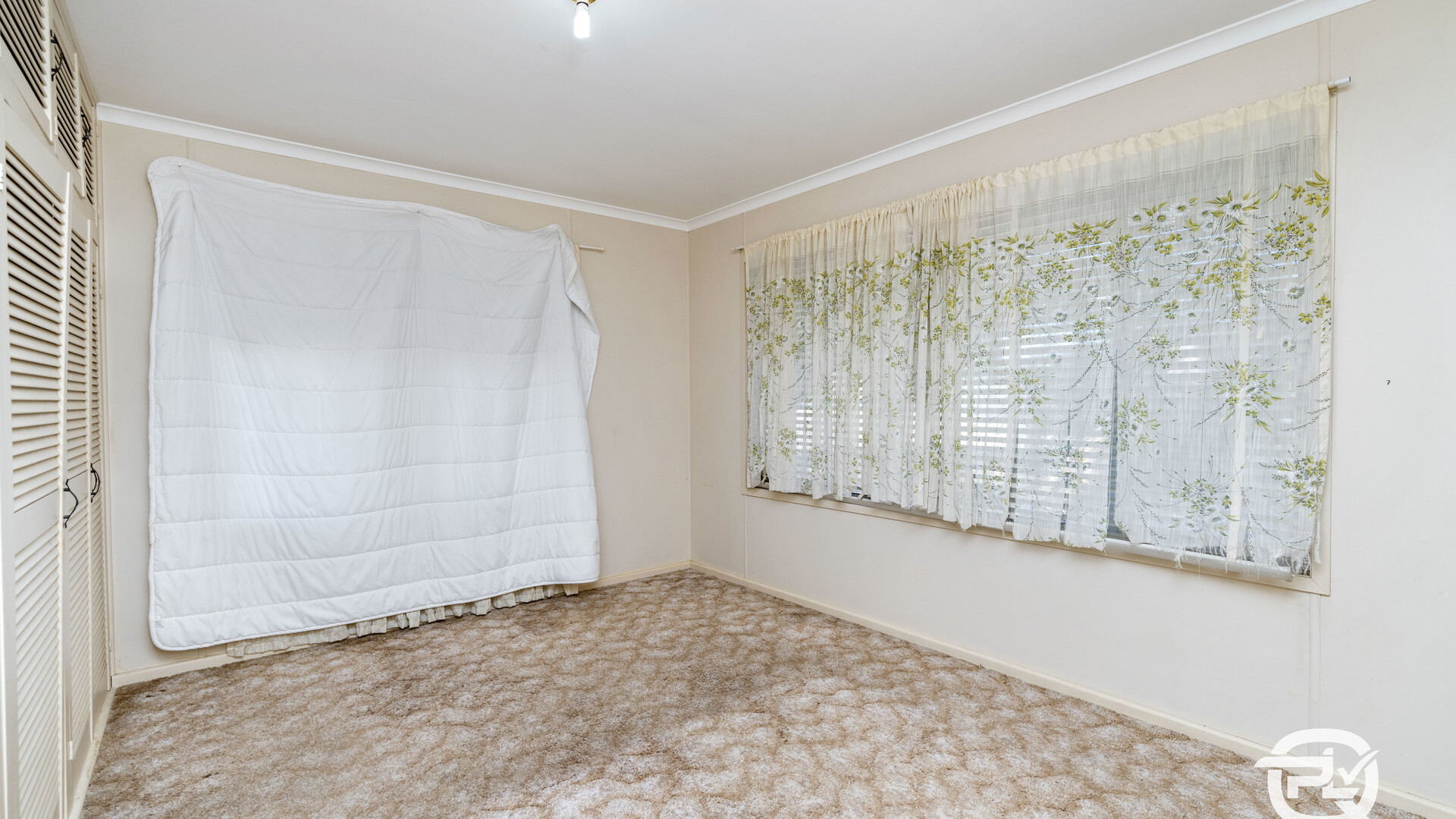 2 Mitchell Street, Leeton NSW 2705 - photo 9