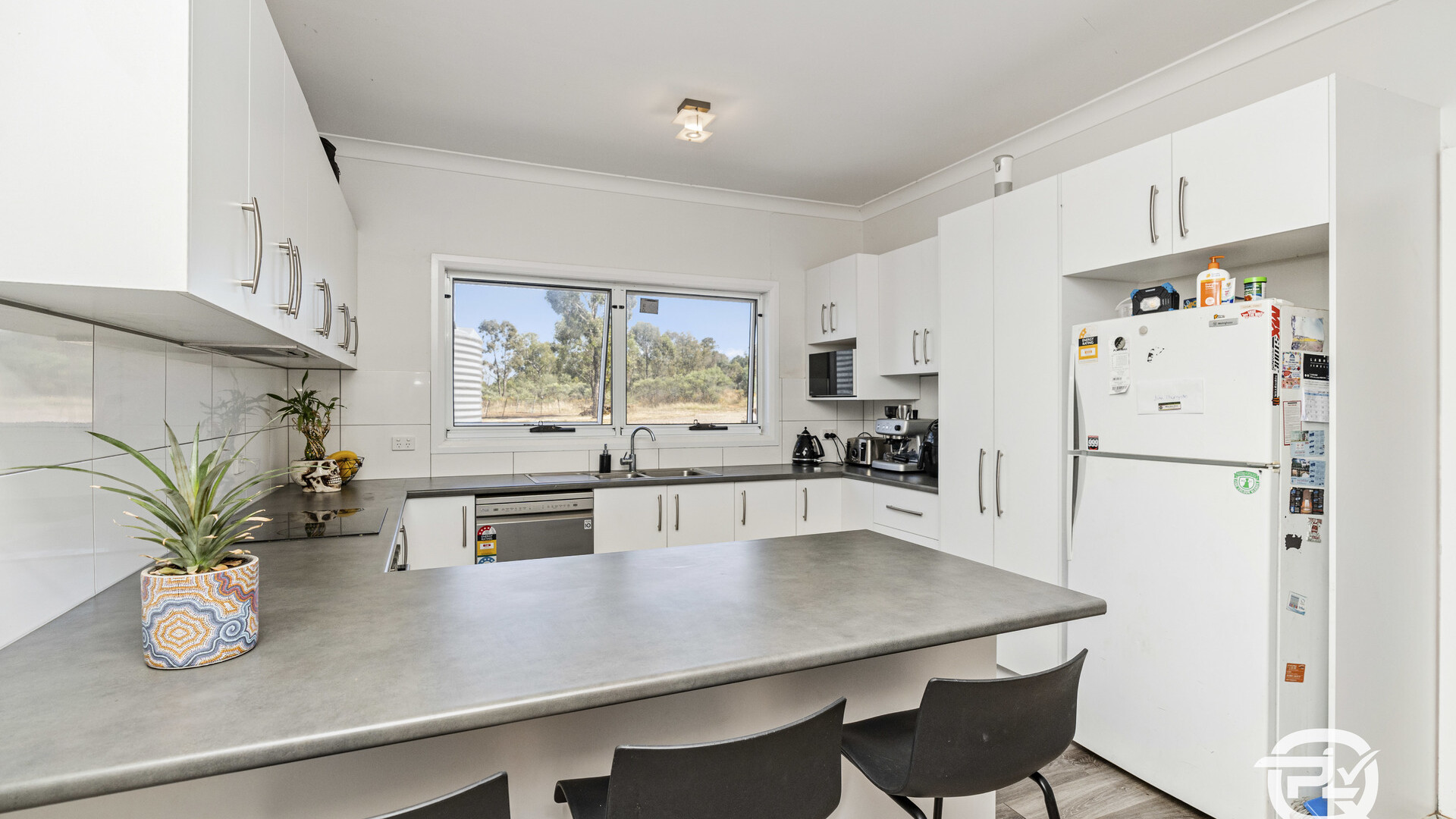 182 Carbone Road, Leeton NSW 2705 - photo 5