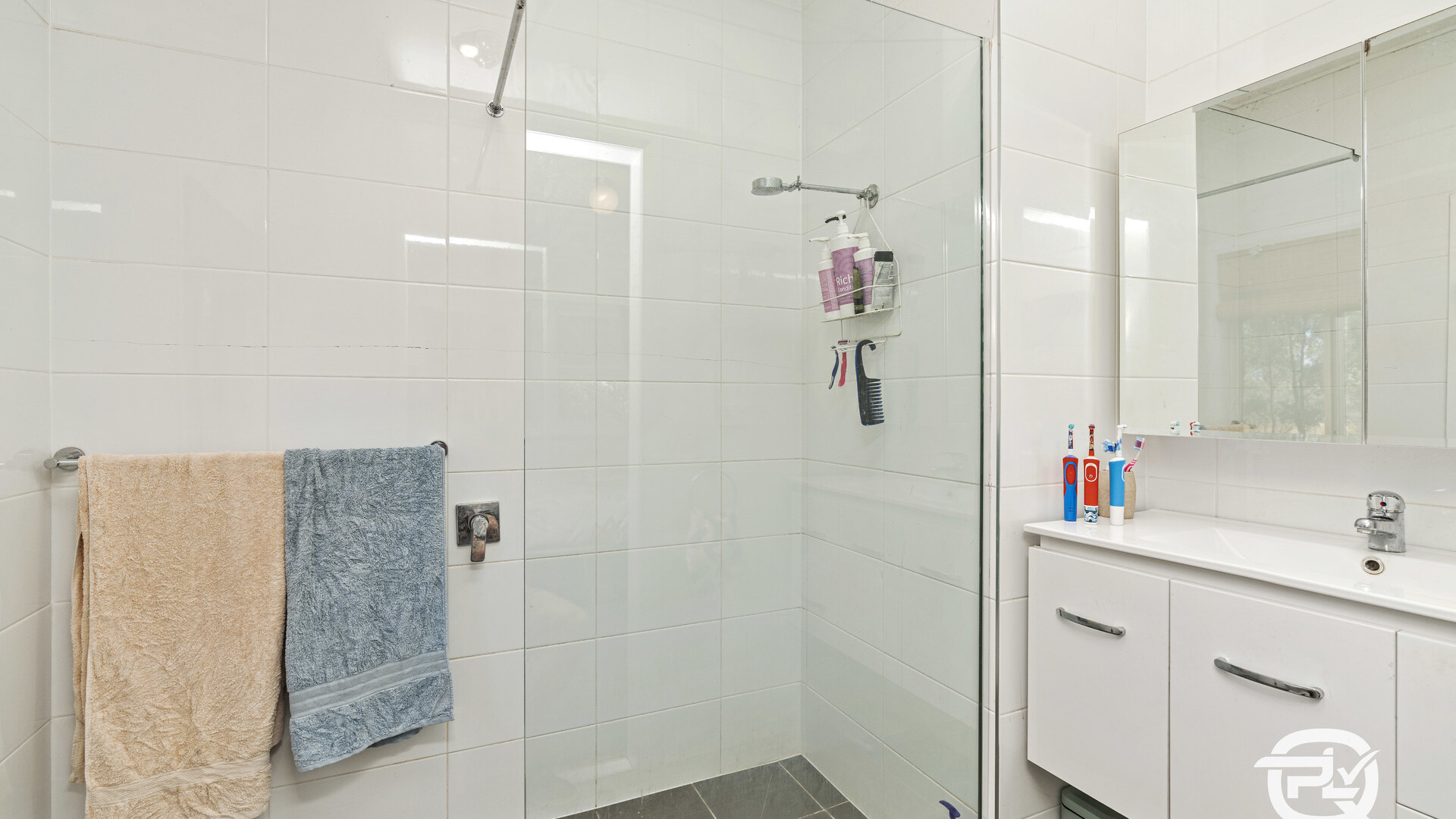 182 Carbone Road, Leeton NSW 2705 - photo 8