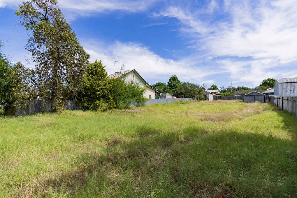 89 Bolton Street, Narrandera NSW 2700 - photo 6