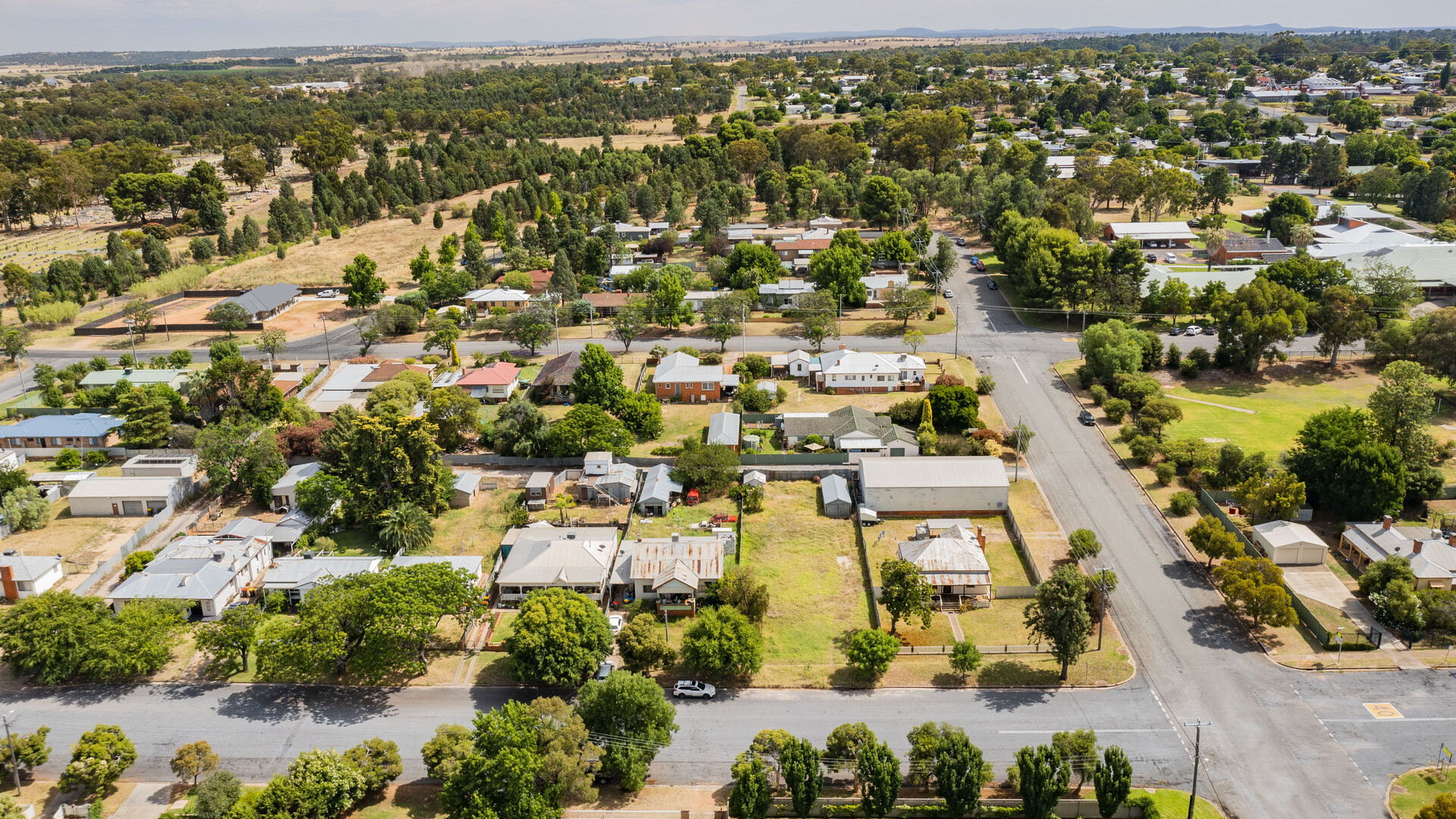 89 Bolton Street, Narrandera NSW 2700 - photo 9