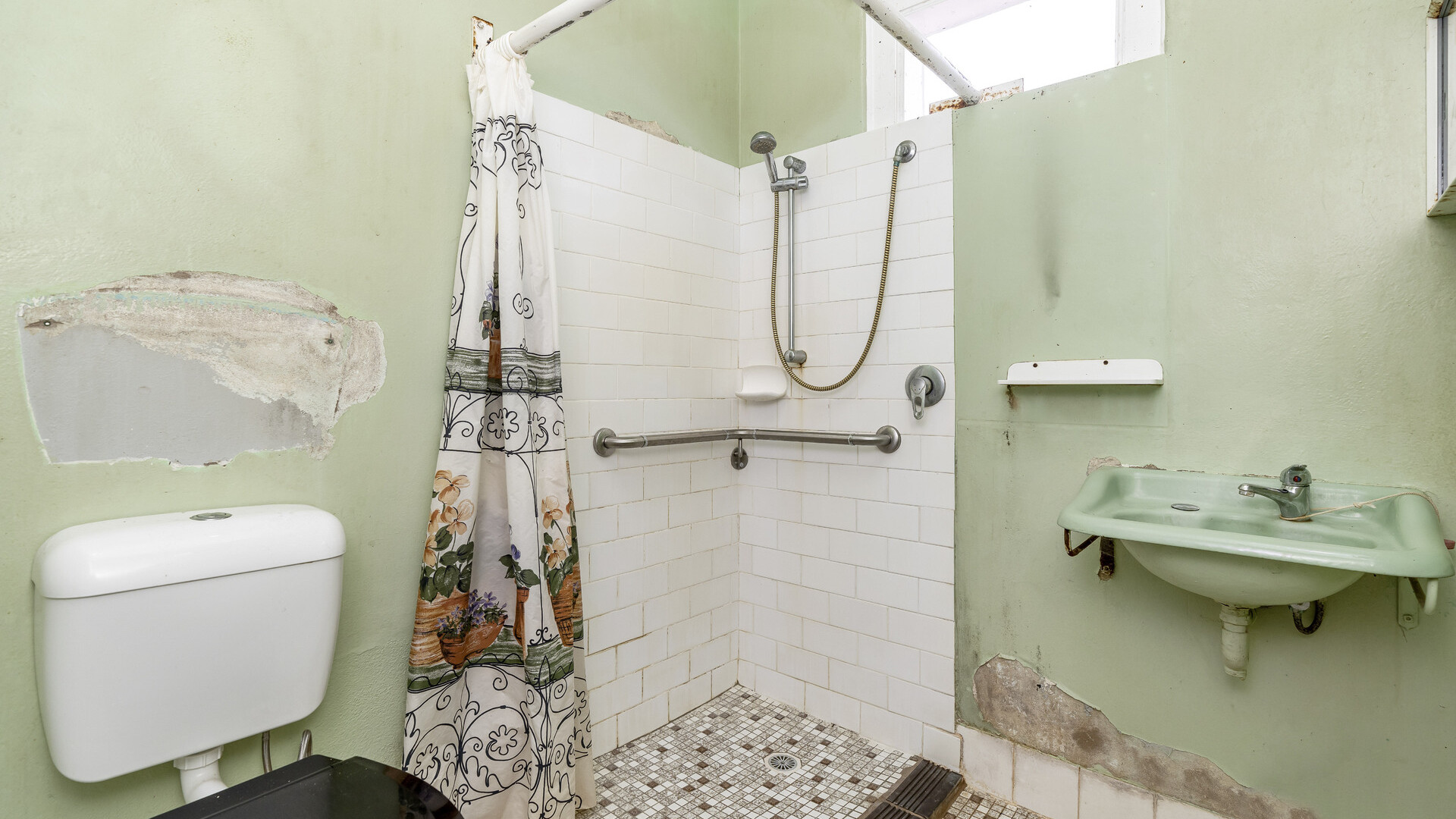 9 Audley Street, Narrandera NSW 2700 - photo 12