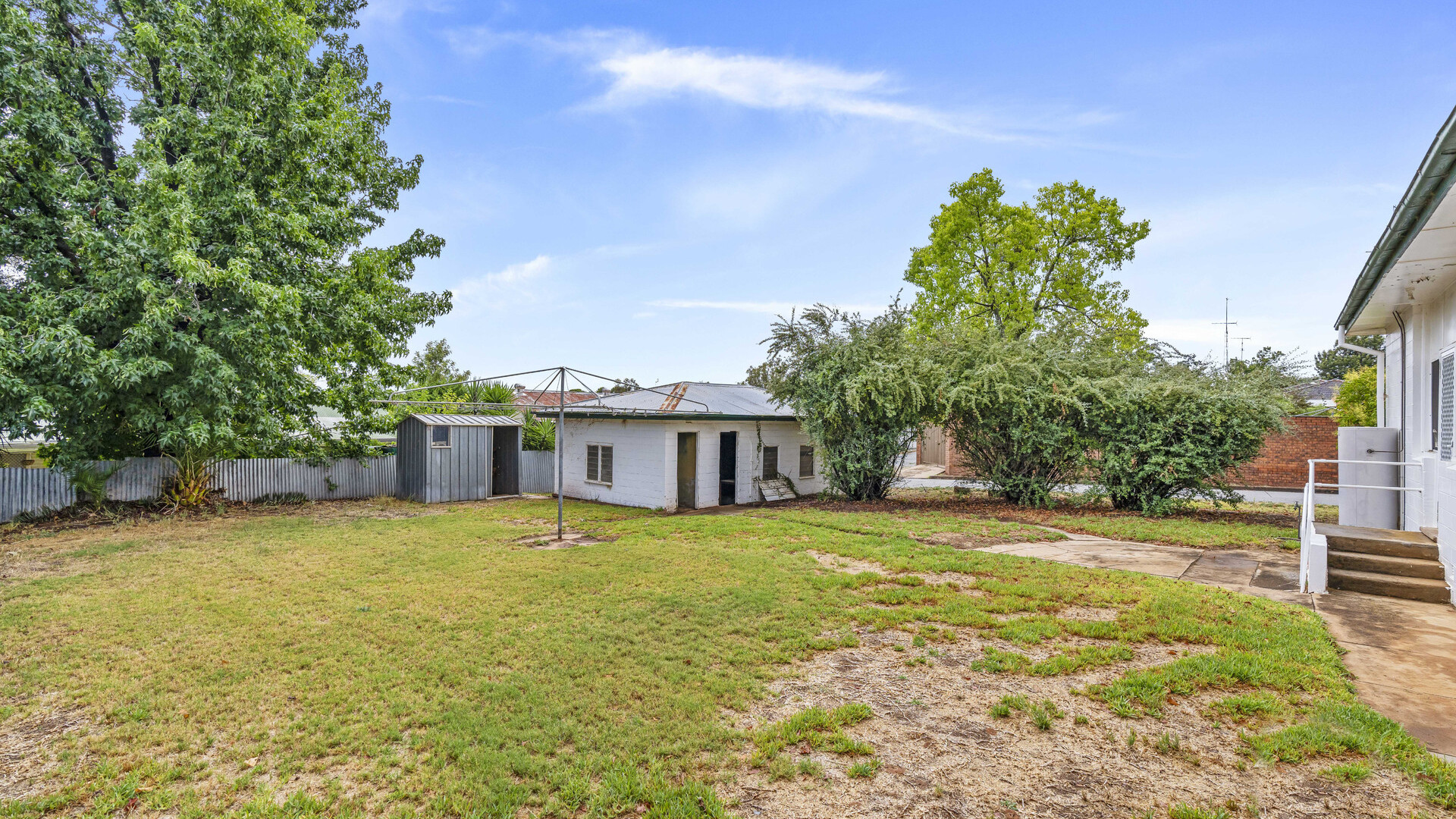 9 Audley Street, Narrandera NSW 2700 - photo 15