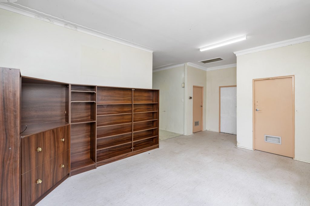 9 Audley Street, Narrandera NSW 2700 - photo 5