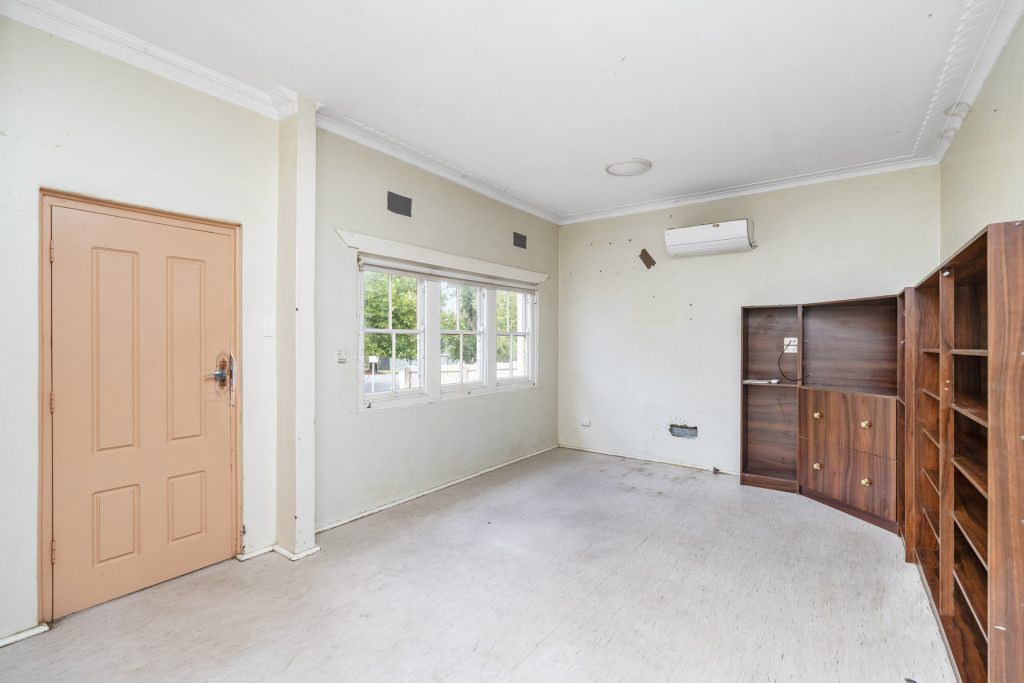 9 Audley Street, Narrandera NSW 2700 - photo 6