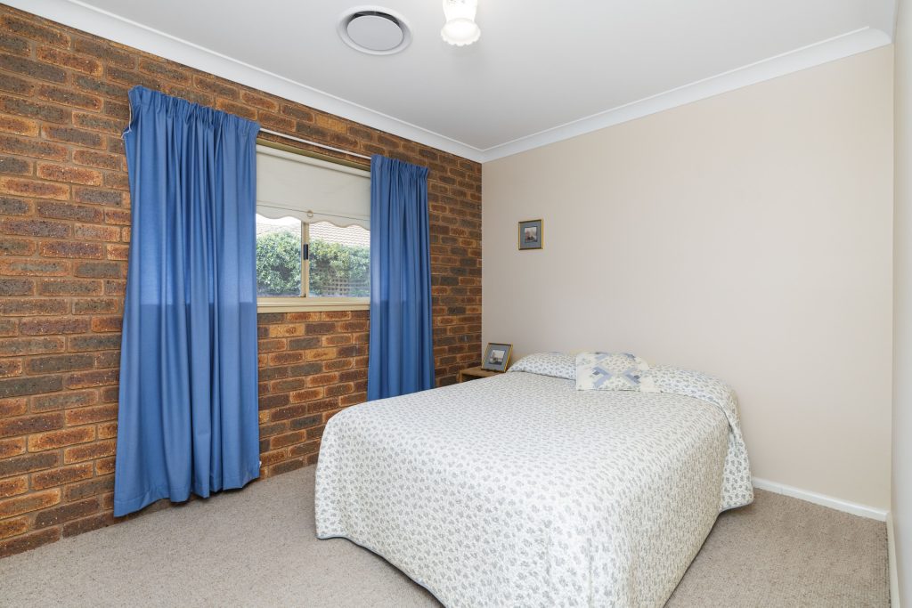 29 Racecourse Road, Narrandera NSW 2700 - photo 15