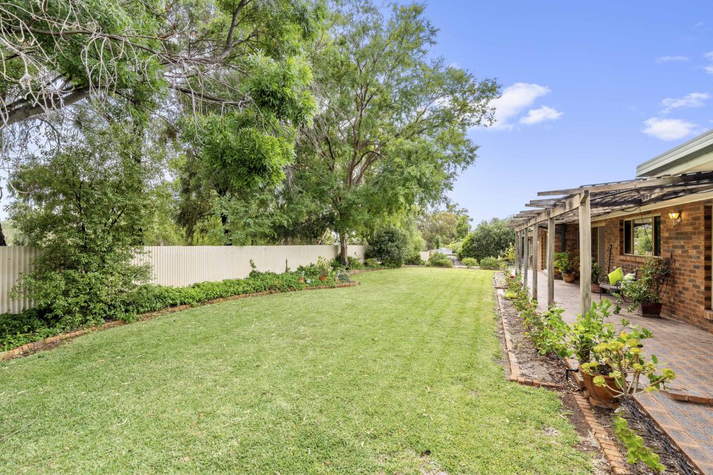 29 Racecourse Road, Narrandera NSW 2700 - photo 29