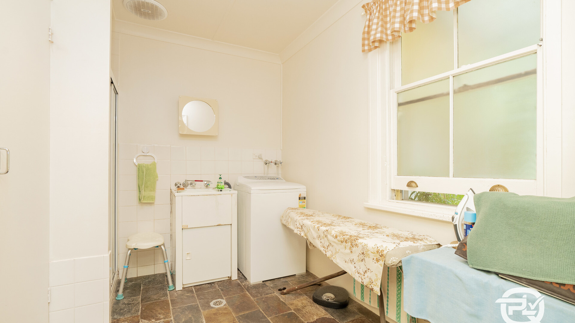 25 Elwin Street, Narrandera NSW 2700 - photo 12
